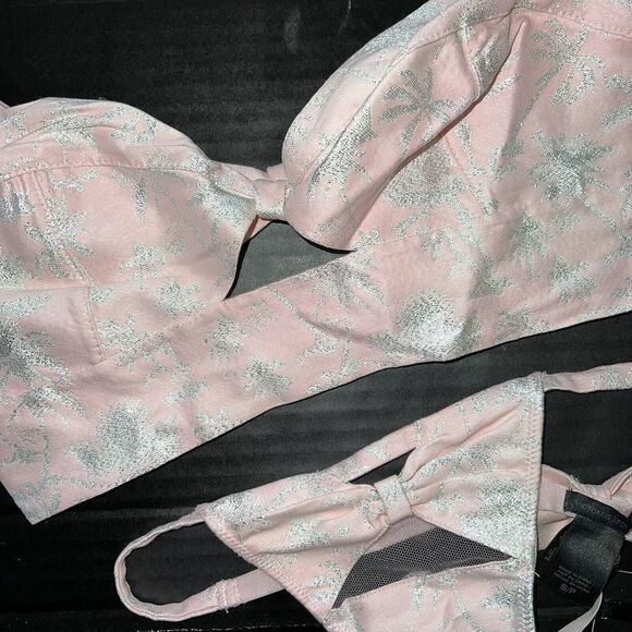 Victoria's Secret Designer Collection 32C BRA BRALETTE SET S Pink Silver Palm - Picture 3 of 6